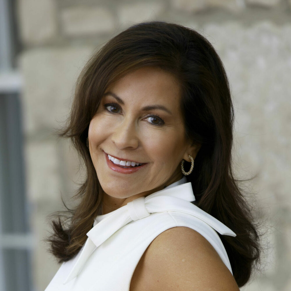 Michelle cropped headshot